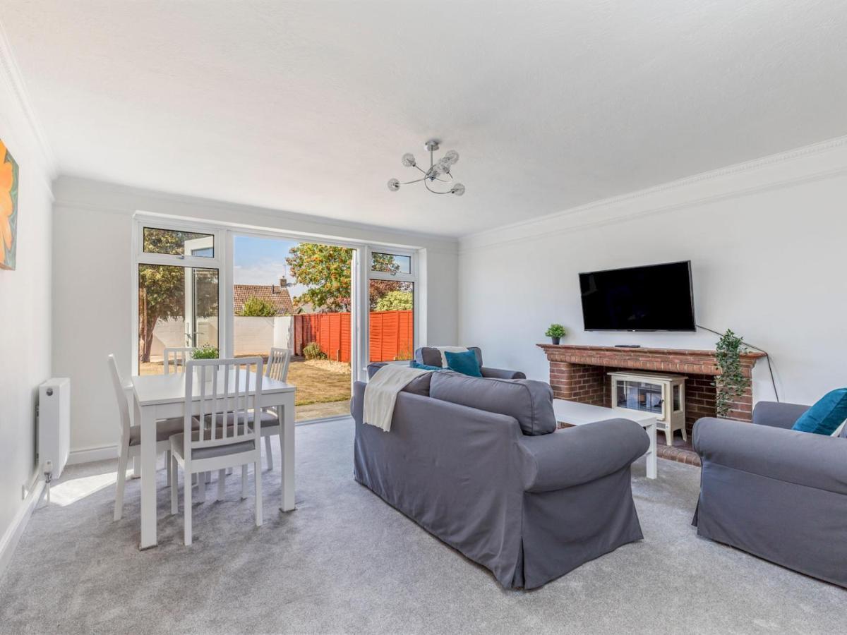 Pass The Keys Lovely Ground Floor Flat With Large Garden Чичестер Экстерьер фото