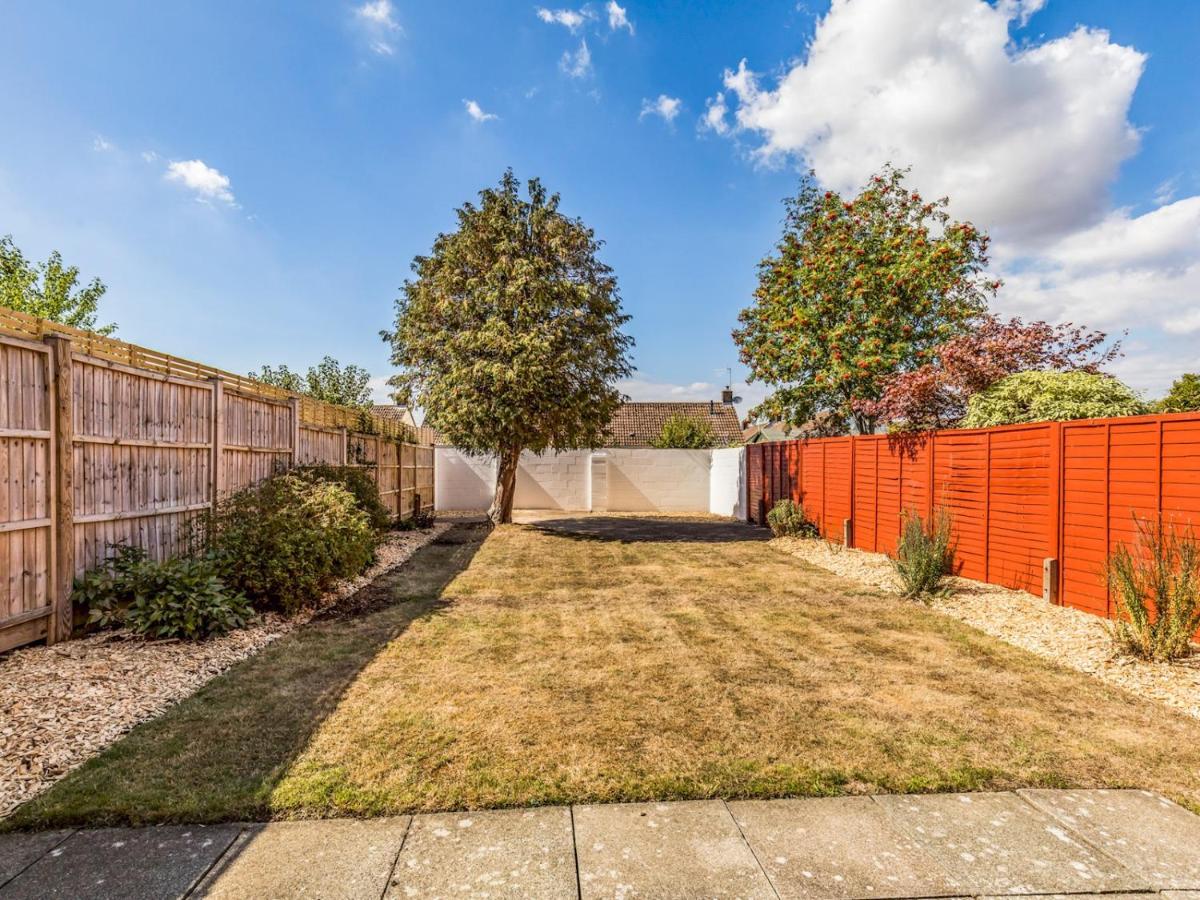 Pass The Keys Lovely Ground Floor Flat With Large Garden Чичестер Экстерьер фото