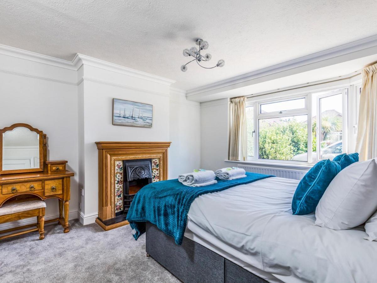 Pass The Keys Lovely Ground Floor Flat With Large Garden Чичестер Экстерьер фото
